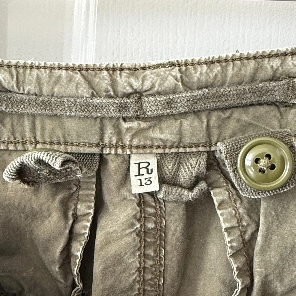 R13 Wide Leg Cargo Pants in GD Olive 28- Small Hole - Picture 11 of 16